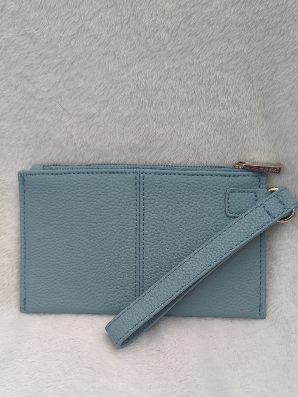 Jewell By Thirty-One Pebbled Wristlet Clutch in Light Blue
